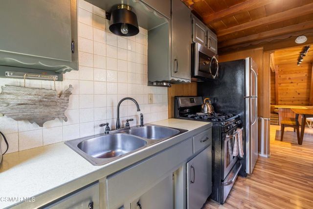 641 Silver Tip Drive, Big Bear, CA 92315