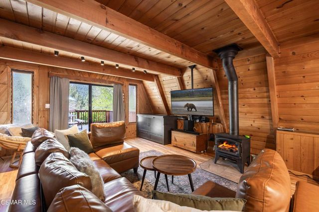 641 Silver Tip Drive, Big Bear, CA 92315
