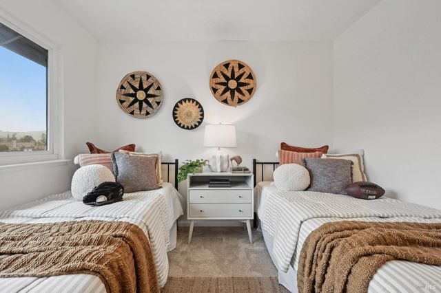 405 Sylvia Way, San Rafael, CA 94903