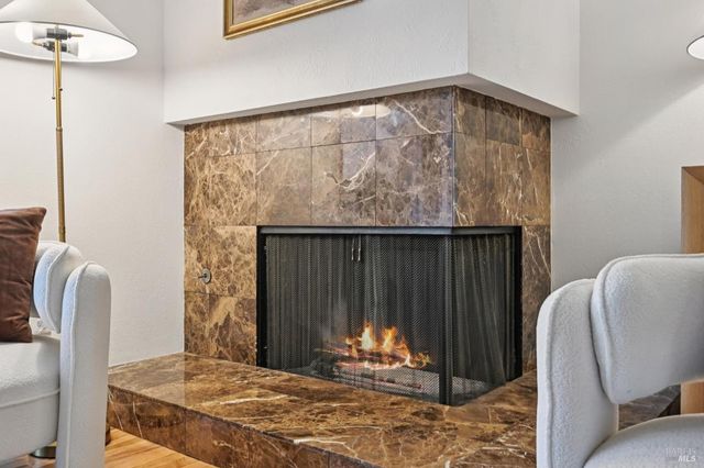 405 Sylvia Way, San Rafael, CA 94903