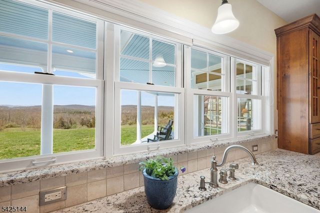 71 Kimble Ln, Sparta Twp., NJ 07871