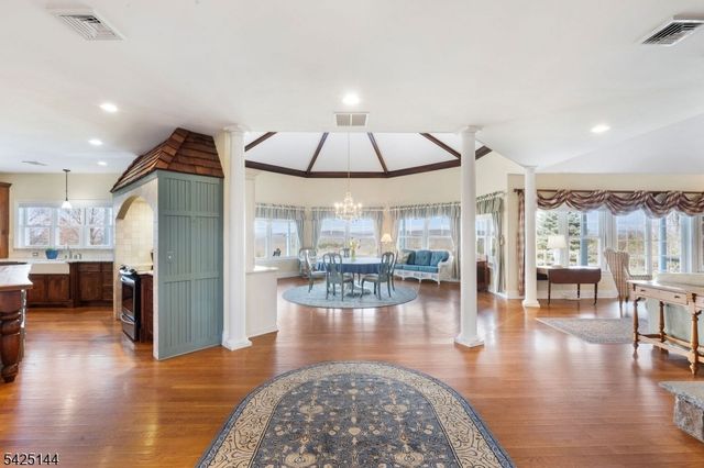 71 Kimble Ln, Sparta Twp., NJ 07871
