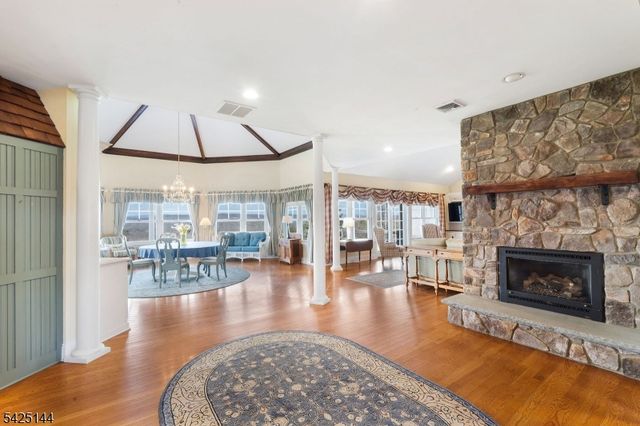 71 Kimble Ln, Sparta Twp., NJ 07871