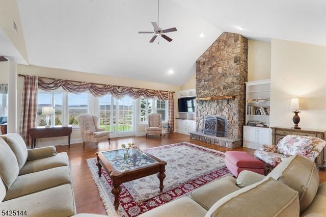 71 Kimble Ln, Sparta Twp., NJ 07871