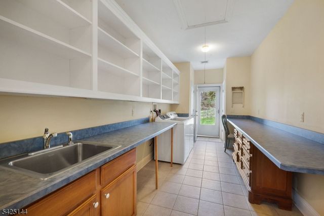 71 Kimble Ln, Sparta Twp., NJ 07871