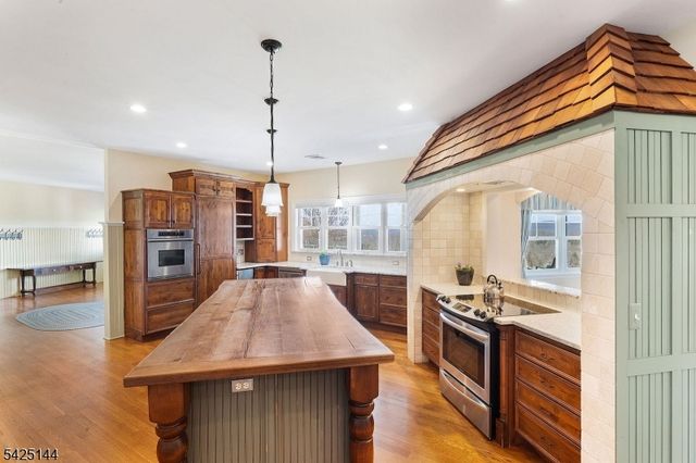 71 Kimble Ln, Sparta Twp., NJ 07871