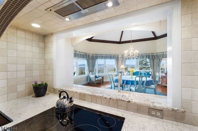 71 Kimble Ln, Sparta Twp., NJ 07871
