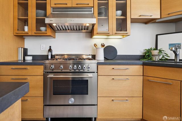 1230 Mason Street 5, San Francisco, CA 94108