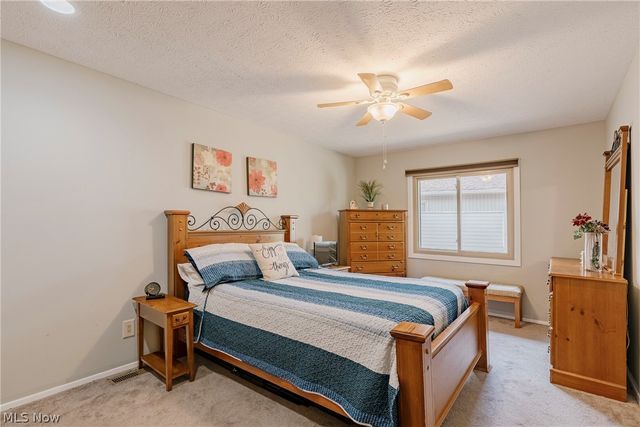 22156 Meadowsouth Court, Strongsville, OH 44149