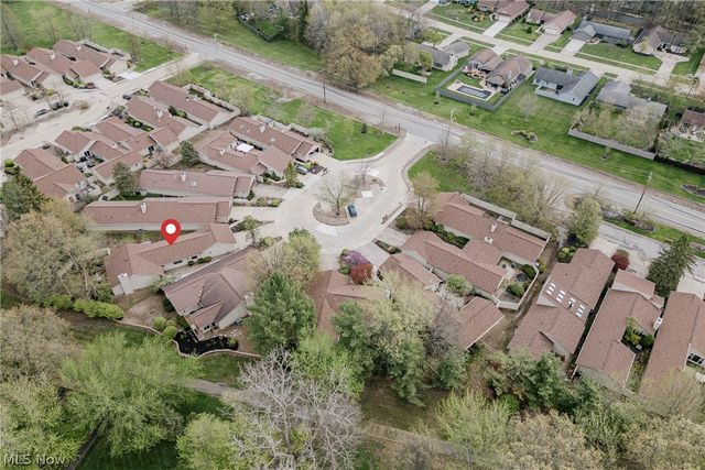 22156 Meadowsouth Court, Strongsville, OH 44149