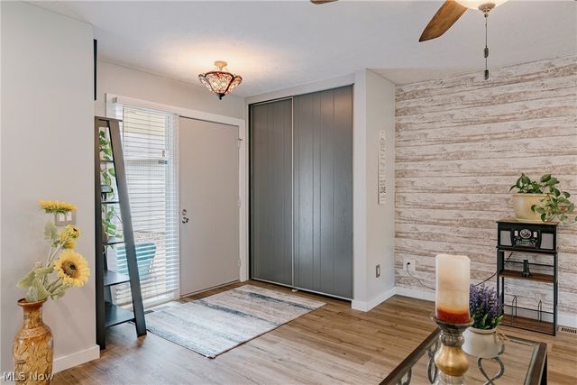 22156 Meadowsouth Court, Strongsville, OH 44149