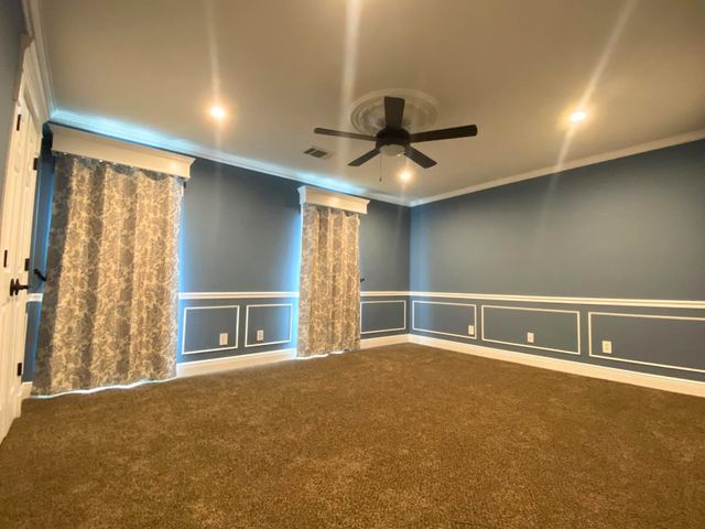 18204 Vinland Drive 8204, Houston, TX 77058