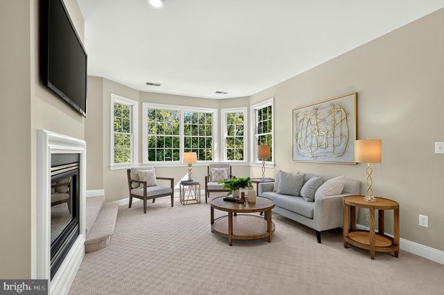 2021 GEORGE WASHINGTON RD, Vienna, VA 22182