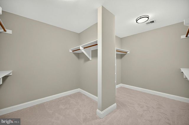 2021 GEORGE WASHINGTON RD, Vienna, VA 22182
