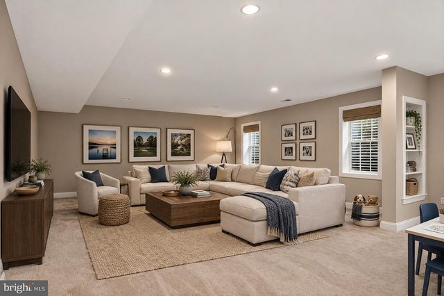 2021 GEORGE WASHINGTON RD, Vienna, VA 22182