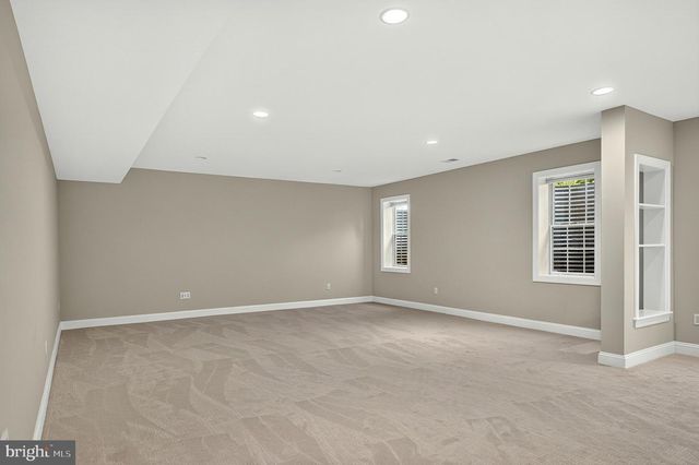 2021 GEORGE WASHINGTON RD, Vienna, VA 22182