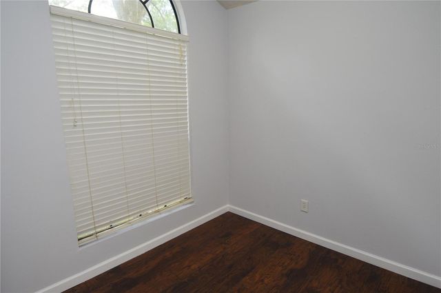 8635 MALLARD RESERVE DRIVE 201, Tampa, FL 33614