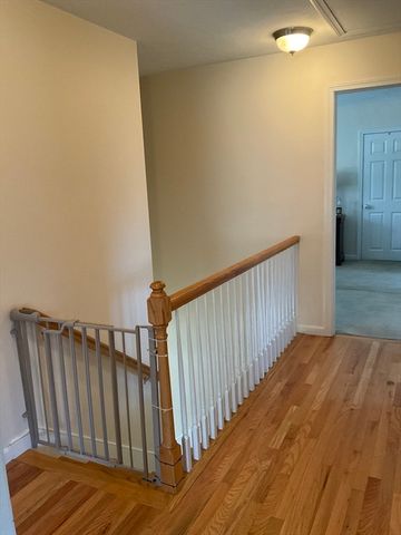 124 Pond St, Weymouth, MA 02190