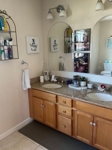 124 Pond St, Weymouth, MA 02190