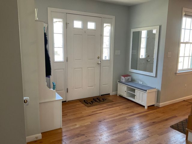 124 Pond St, Weymouth, MA 02190