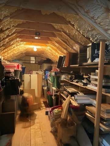 124 Pond St, Weymouth, MA 02190