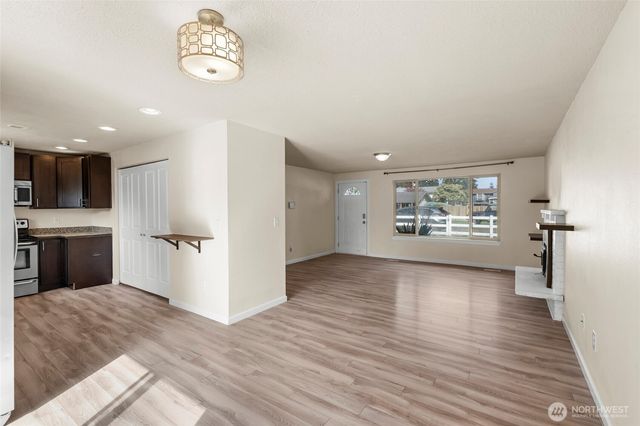 16812 17th Avenue E, Spanaway, WA 98387