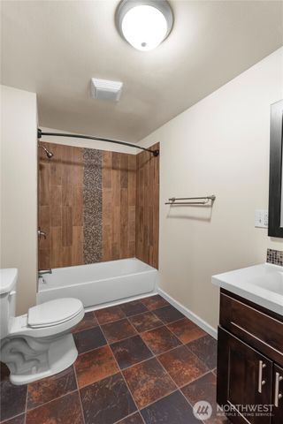 16812 17th Avenue E, Spanaway, WA 98387