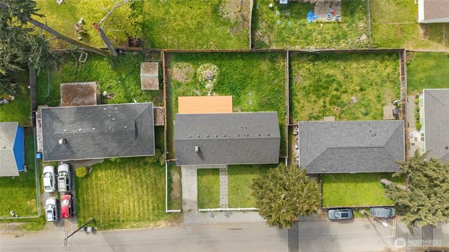 16812 17th Avenue E, Spanaway, WA 98387