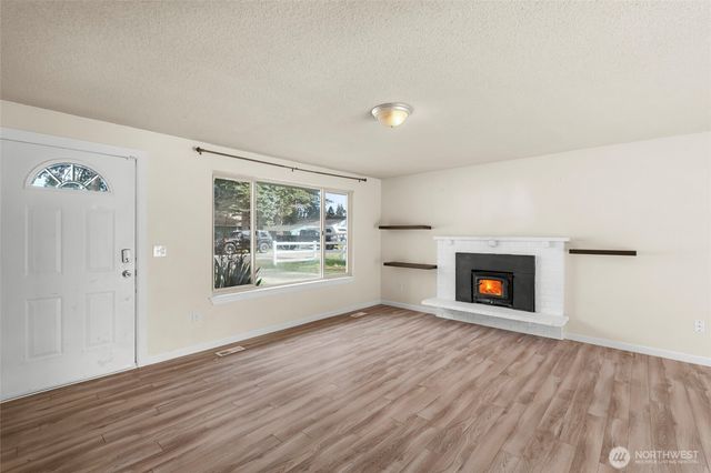 16812 17th Avenue E, Spanaway, WA 98387