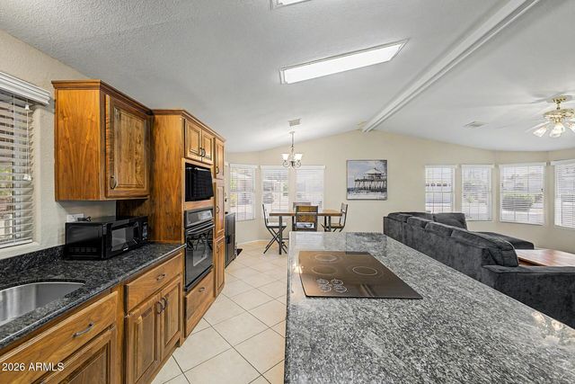 2550 S ELLSWORTH Road 46, Mesa, AZ 85209