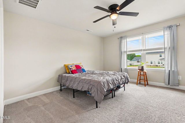 52 Heirloom Court, Benson, NC 27504