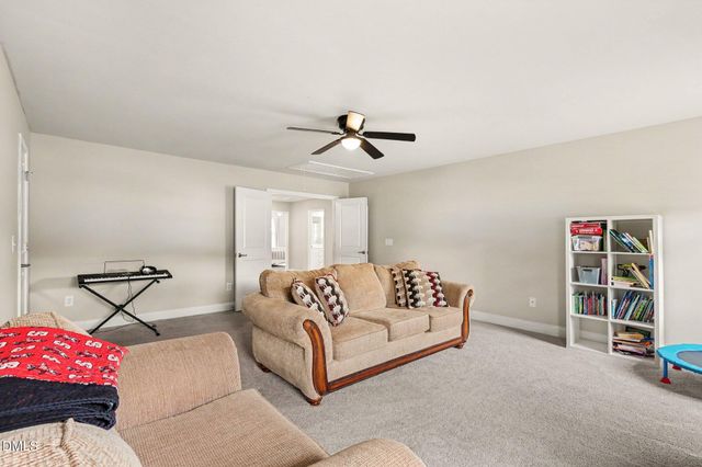 52 Heirloom Court, Benson, NC 27504