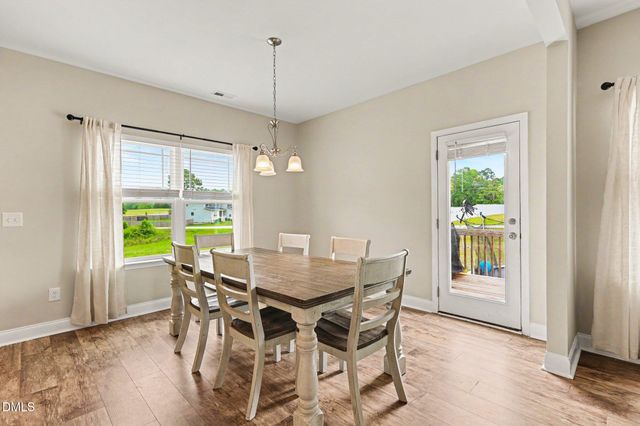 52 Heirloom Court, Benson, NC 27504