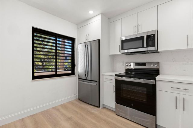 1802 MARINER DRIVE 21, Tarpon Springs, FL 34689