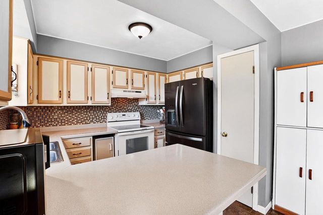 3380 JENNESS Avenue, Mcfarland, WI 53558