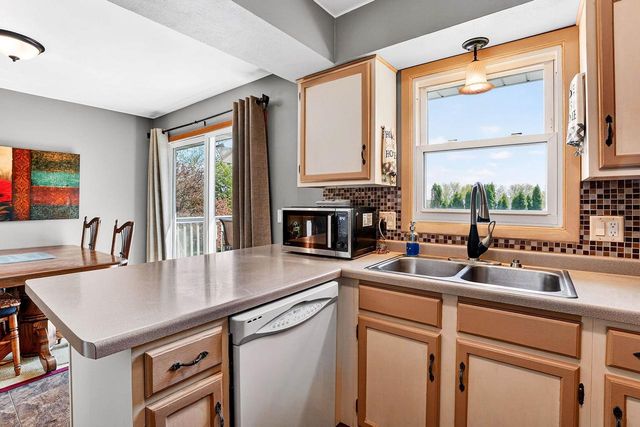 3380 JENNESS Avenue, Mcfarland, WI 53558
