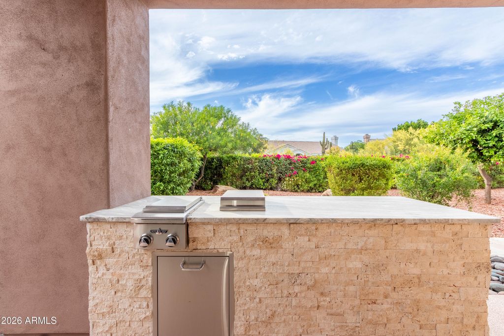 Image 32 of property listing at 12018 E MISSION LANE Circle, Scottsdale, AZ 85259
