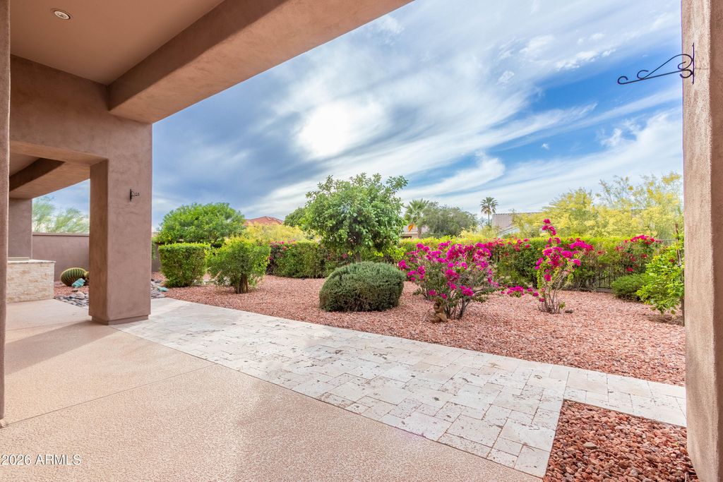 Image 33 of property listing at 12018 E MISSION LANE Circle, Scottsdale, AZ 85259