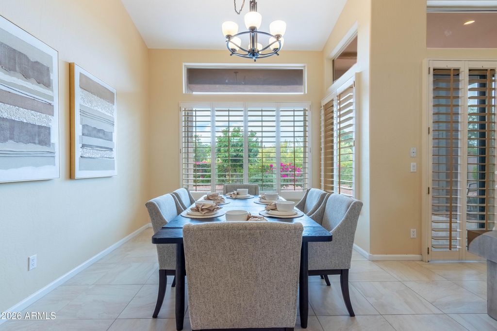 Image 8 of property listing at 12018 E MISSION LANE Circle, Scottsdale, AZ 85259