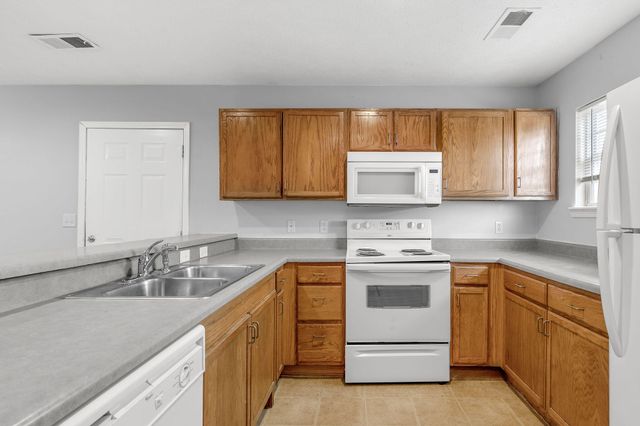 105 Garden Circle 109-4, Branson, MO 65616