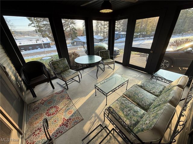 9201 N Shore Drive NE, Mineral City, OH 44656