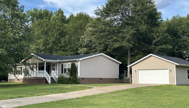 116 Lakeside Drive, Taylors, SC 29687