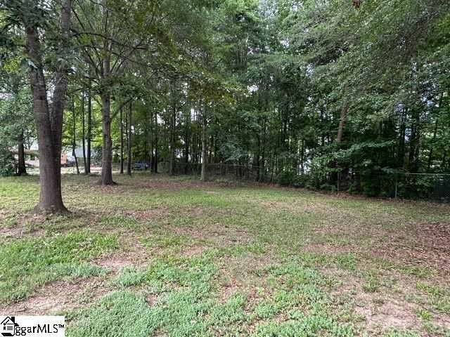 116 Lakeside Drive, Taylors, SC 29687
