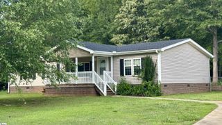 116 Lakeside Drive, Taylors, SC 29687