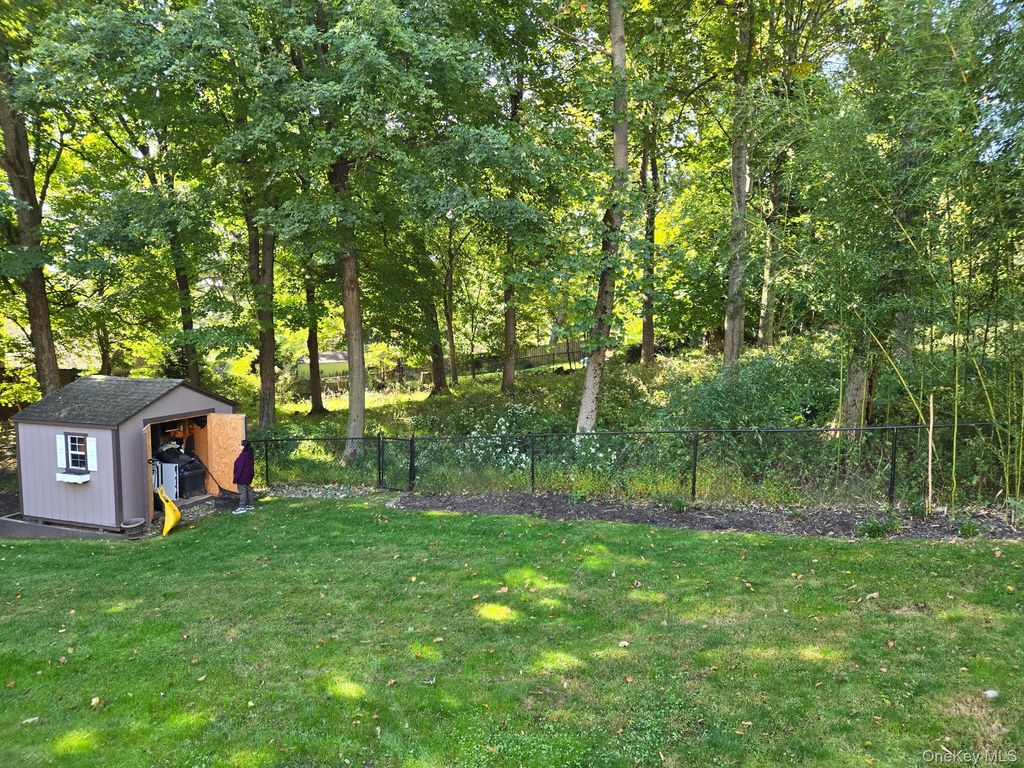 203 Wanamaker Lane, Nyack, NY 10960 — photo 4