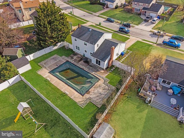 22 OLD COLONY LN, Marlton, NJ 08053