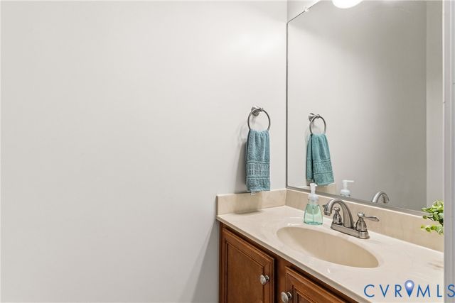 303 Carter Forest Dr, Ashland, VA 23005