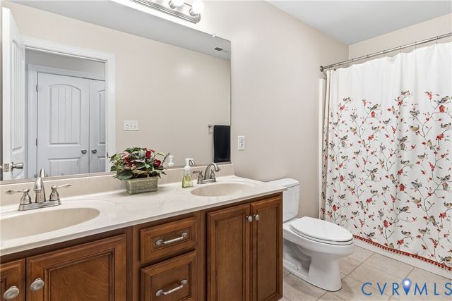 303 Carter Forest Dr, Ashland, VA 23005