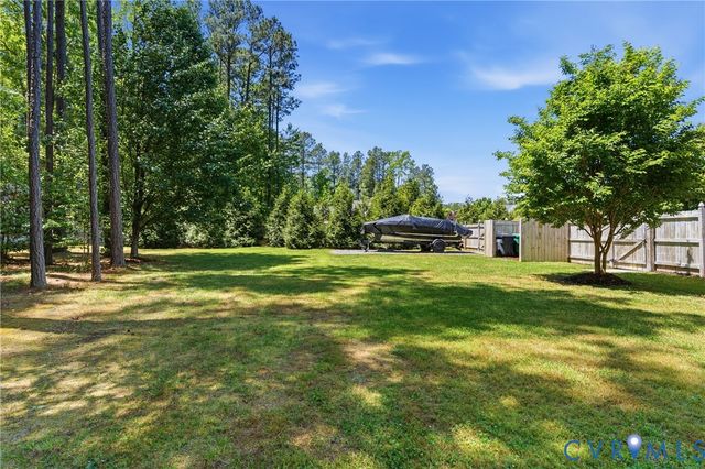 303 Carter Forest Dr, Ashland, VA 23005