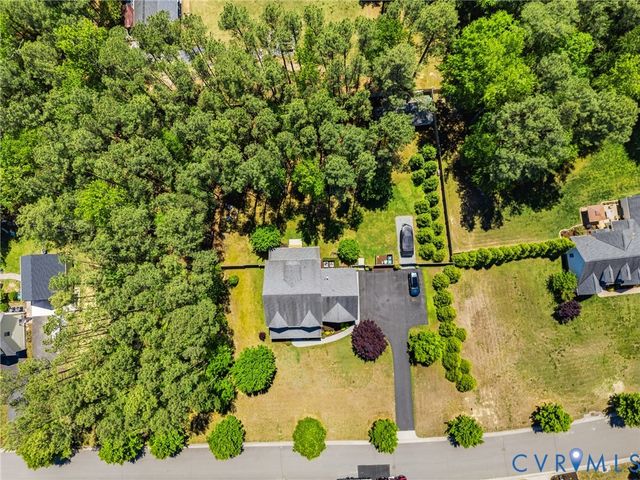 303 Carter Forest Dr, Ashland, VA 23005